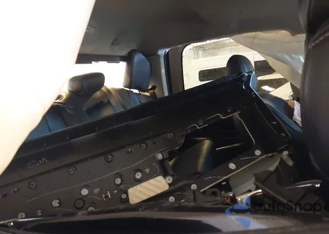 2018 Ram 1500 Sport из США, поврежденный, VIN 1C6RR7UT2JS169993